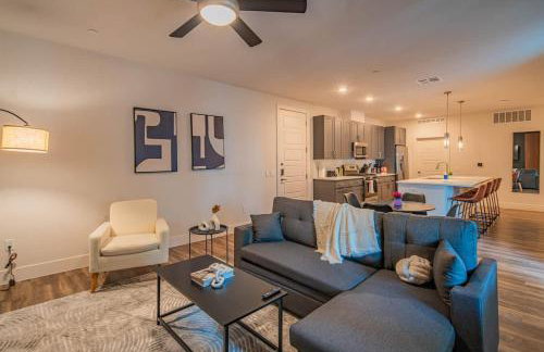 Cozy 1BR Kierland Commons, TPC Golf, Pool, Gym, W-D - Foto 14