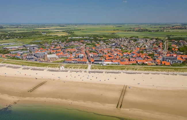 Nice Countryside Home With Garden - Photo 36