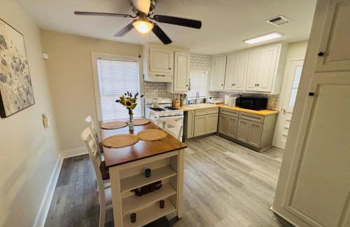 Close-to-Everything Midtown Cottage - Foto 2