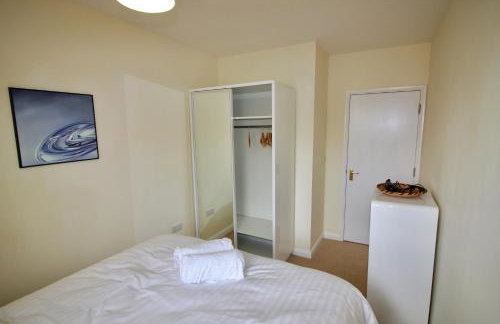 AmberBlue@Epsom - Photo 17