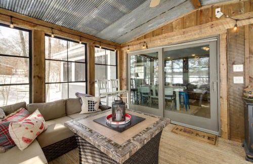 Lakefront Nevis Cabin Escape with Hot Tub! - Foto 10