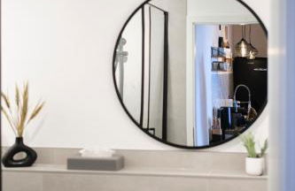 Park Avenue - Design Apartment Friesenstraße - 4 Pers - WLAN - Netflix - 65 Zoll TV - Foto 13