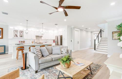 Private Pool Waterfront Stuart Townhome! - Photo 5