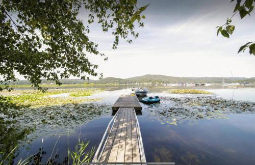 Lake views and 90' of beach access - Foto 19