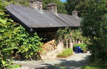 Pont Wrysgen Cottage 'the gateway to Snowdonia' - Photo 13