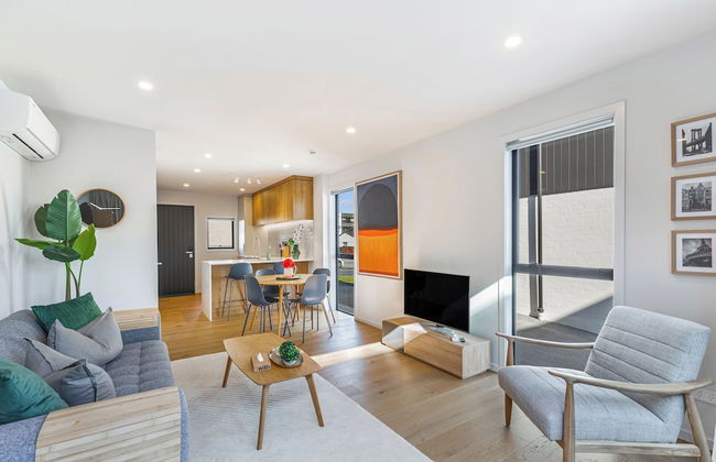 Modern 2BR Townhouse in Mission Bay I Zodiak Stays - Photo 12