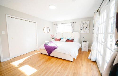 Spacious 10BR 5BA Free Parking Minutes to DC with Pool - Foto 1