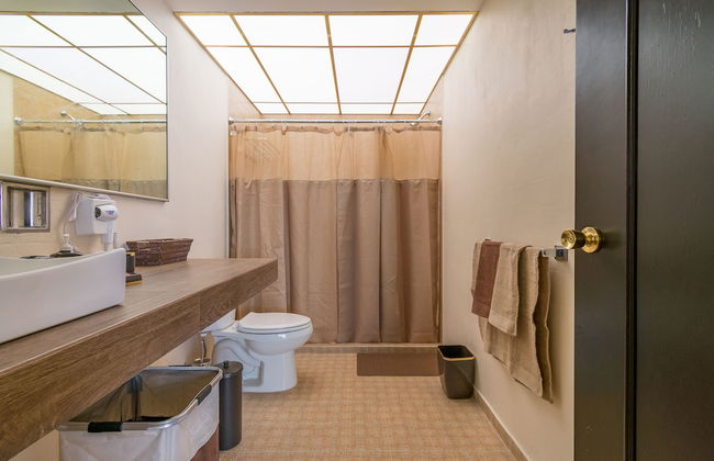 JUUB 1 private bedroom at the north of the city - Foto 13