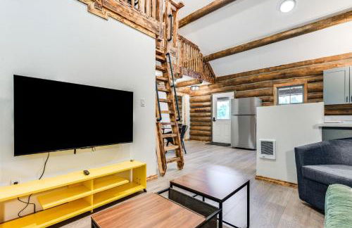 Cozy Melrose Cabin with Fire Pit Walk to River! - Foto 6