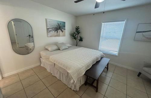 Tropical 3bed 2bath Lakeland Home on corner lot - Foto 13