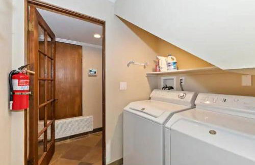 Arrowhead Lake Cabin pool table stunning views - Foto 33