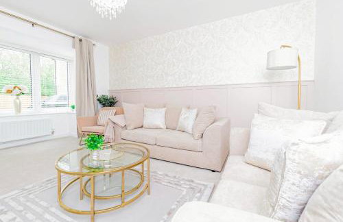 Stylish 4 Bedroom Home Perfect for Families - Foto 3