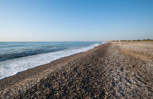 Global Properties, Adosado en primera linea de playa con vistas al mar - Foto 28