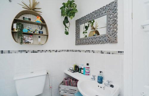 Hoole House - Photo 12