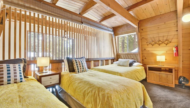 Quail's Call Big Bear~ Walk to Lake & Ski Resort - Foto 4, Habitación