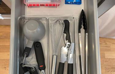 Bright & Quiet 1-Bed Condo with Balcony - Foto 23