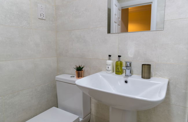 London Heathrow Serviced Apartments - Photo 39