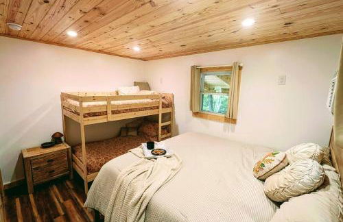 River Retreat Cabin - Living Water Farm - Foto 11