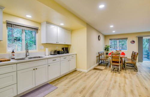 4 Mi to Lake Arrowhead Cabin with Grill and Deck! - Foto 10