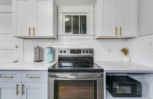 Suite Spot Bungalow near Downtown - Foto 26