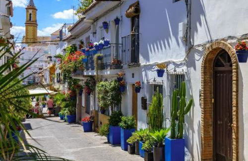 Luxurious South-facing 2 BDR Penthouse Vanian Gardens Estepona with Seaview - Gaya Alegia I - Photo 43