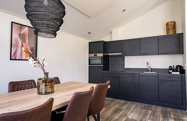 Nice Chalet With Combi Microwave, Near the Maas - Foto 6