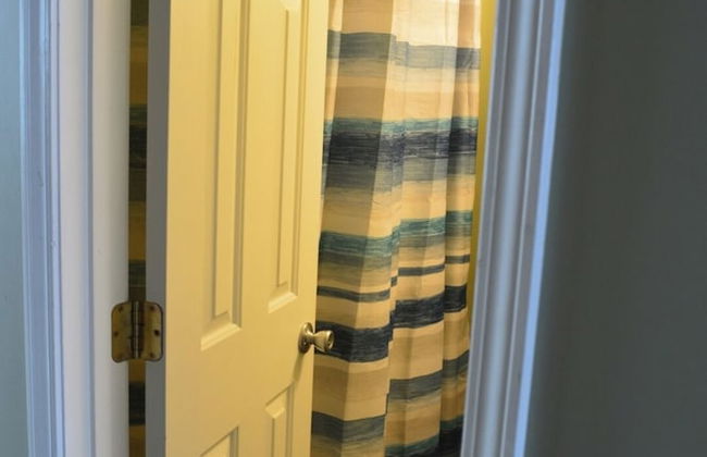 5 BR House Lake Retreat w/ Hot Tub, Sleeps 12 - Foto 58