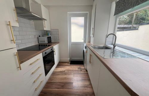 2025 Award Winner Liverpool Cherry House - 4 Bedrooms - Foto 71