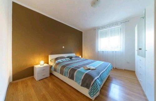 Family friendly house with a swimming pool Zemunik Donji, Zadar - 21653 - Foto 9