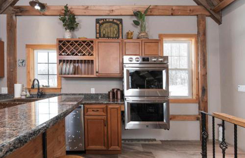 Vermont Retreat 3BR with Mountain Views and Trails - Foto 28