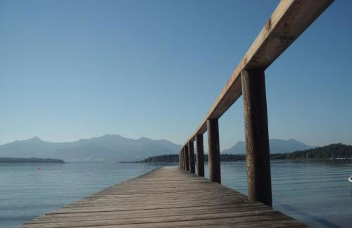 3-Zi Atelierdachwohnung mit Bergblick Seenähe und 2 Loggia - Foto 30
