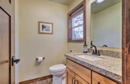 Woodsy Retreat Modern Mi-Wuk Village Cabin! - Foto 23