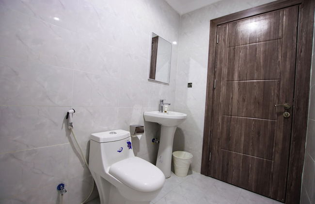 STAR NIGHT FURNISHED APARTMENTS - Photo 60