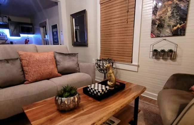 Clemson Memorabilia House - Foto 20