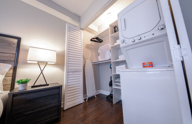 Stay Avenida Westshore - Photo 18