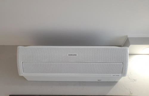 Private Apartment, Aircondition, HD TV pl & de, WiFi, Garage, fully equipped, near beach - Foto 8