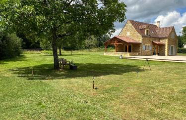 Luxury 3 Bed Home with Heated Swimming Pool Air Con and Boules Pitch - Foto 53