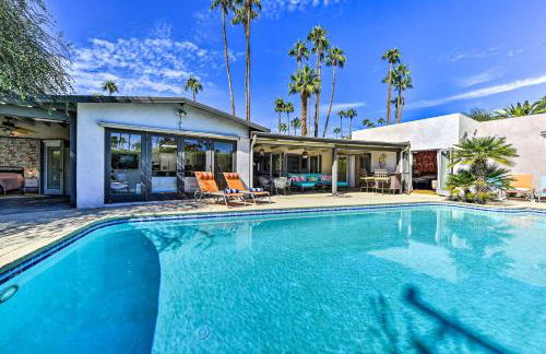 Luxe Palm Springs Home with Backyard Oasis! - Foto 35
