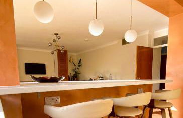 St Albans Gem Stylish Flat Balcony Easy Commute - Photo 2