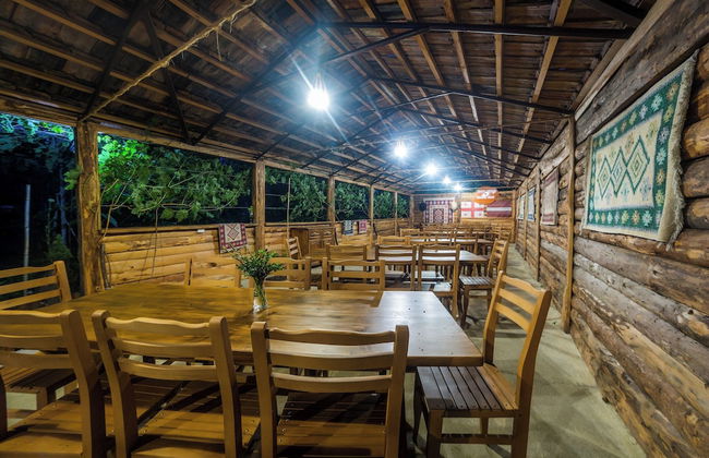 Chateau Ateni Cottages - Photo 10