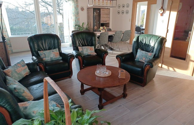 A Villa Between the Town Centre and the Forest - Foto 10