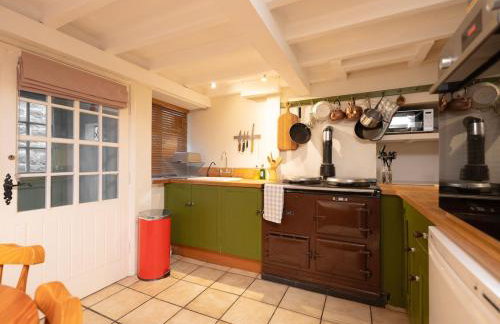 The Old Cookery Cottage & Free Parking - Foto 8