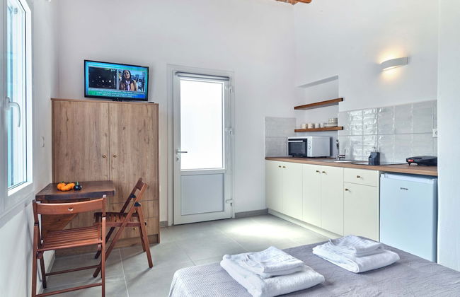 Lefkes Starlight Studio - Photo 6