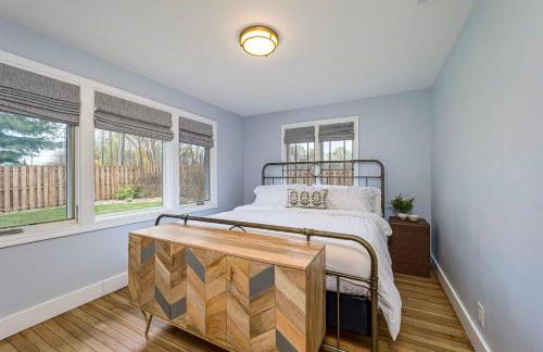 Cheerful & cozy farmhouse 2 bedroom home - Foto 3