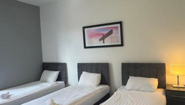 4 BR, Large & Modern Private House Central Location - Foto 3