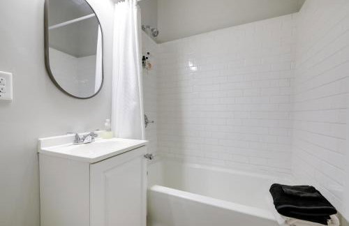 Indianapolis Home with Porch - Close to Mile Square! - Photo 12