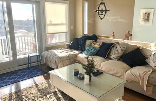 Single Family Ocean Block Wifi Beach Badges Washer And Dryer Private Yardspray Beach Ocean Block Contemporary 2Nd Off The Beach Close To - Foto 20