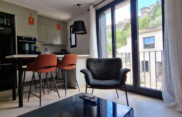 Entrez en lice, Face à la Cité vue sublime - Photo 3