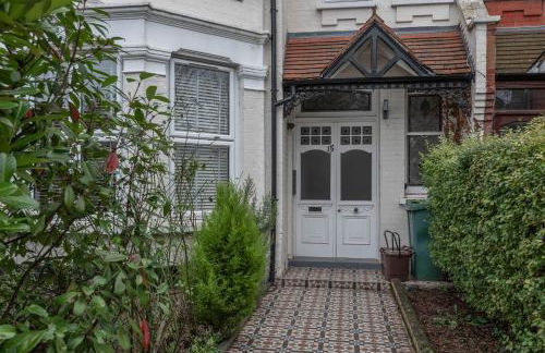 Quirky, Vintage 2 bed flat - Foto 21