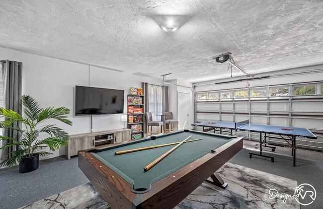 Luxury Retreat: Pool, Games, Basketball & More! - Foto 35